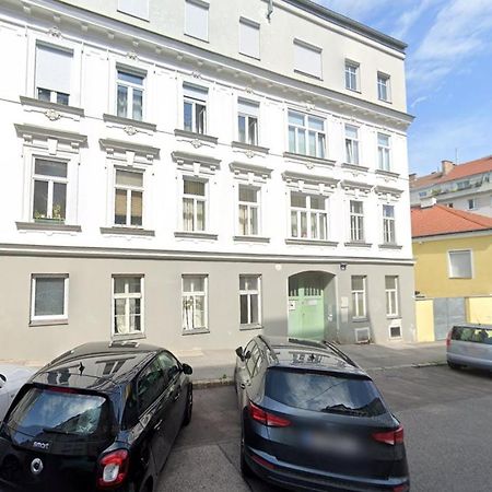 Zeus Design Apartment Schlosspark Schoenbrunn Wien Eksteriør billede