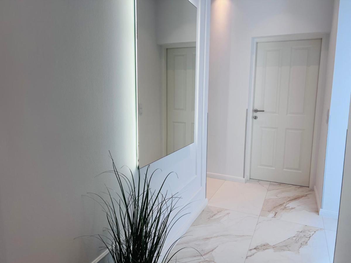 Zeus Design Apartment Schlosspark Schoenbrunn Wien Eksteriør billede
